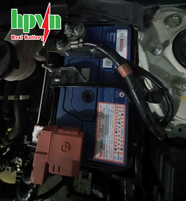 dịch vụ thay bìnha ắc quy ô tô tại nhà